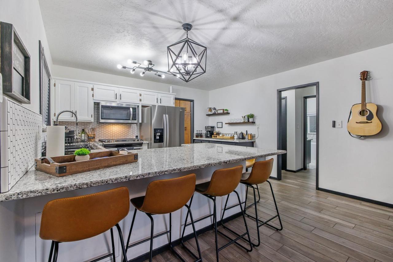 Casita 3 Rios Secluded Mountain Top Home Minutes To Sequoias & Kings Canyon Three Rivers Exterior photo
